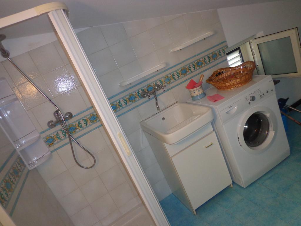 Vacanze Al Mare Patrizia'S Sweet Home تيرمي فيلياتوري الغرفة الصورة